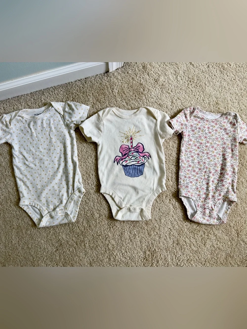Carter's/Old Navy/Carter’s Child of Mine bodysuit bundle